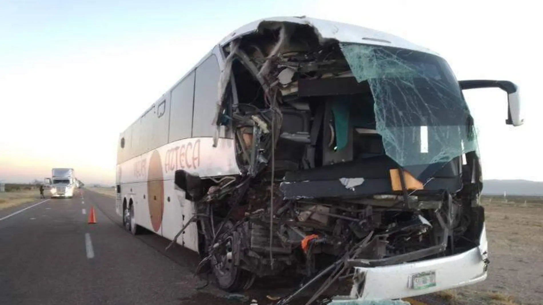 Autobús que viajaba a Zacatecas se accidentó en Chihuahua